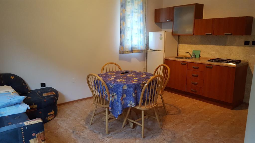 Apartments Vile Holiday Živogošće Extérieur photo