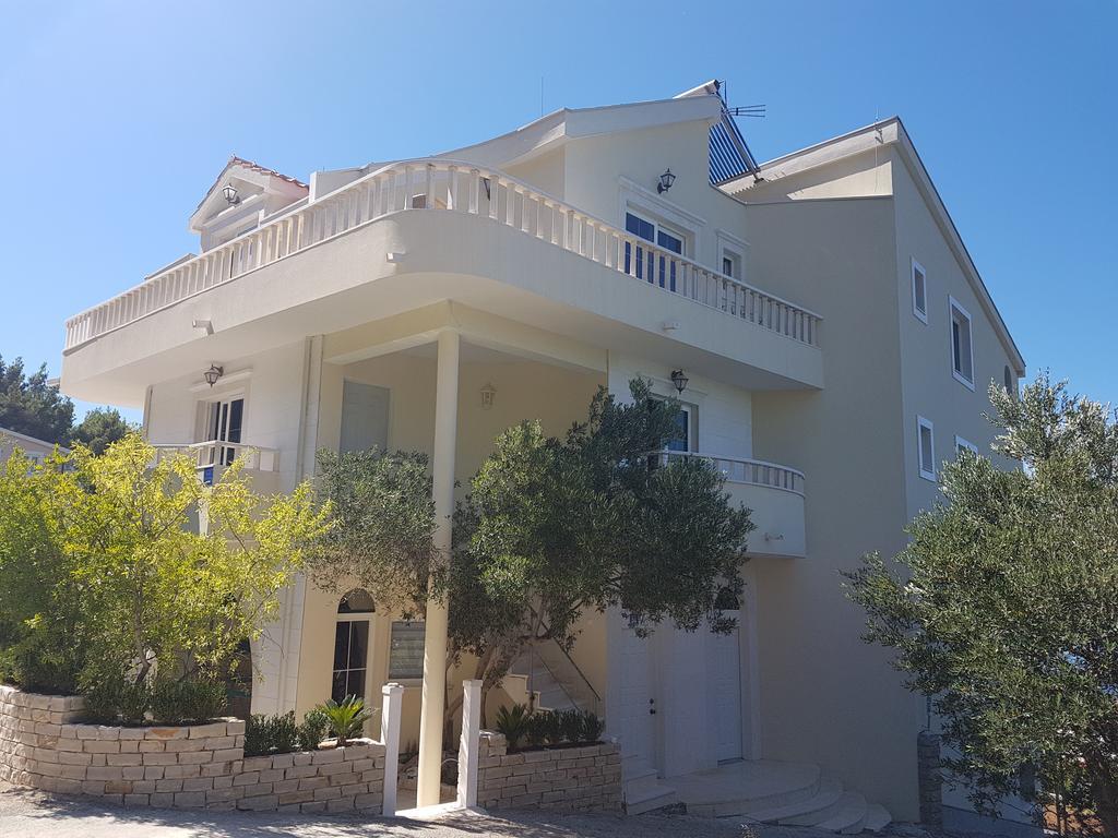 Apartments Vile Holiday Živogošće Extérieur photo
